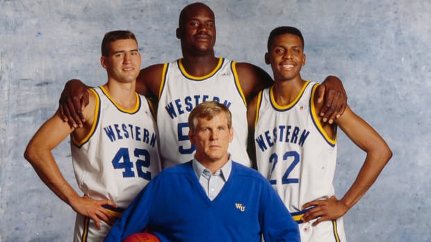 blue-chips-basketball-movie-lead.jpg